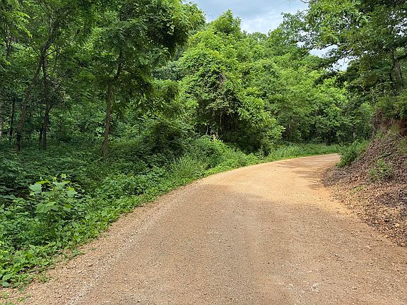 4th image of 000 Farm Road 2230