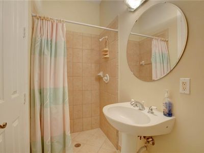 2463 NE 14th St Causeway, Pompano Beach, FL, 33062