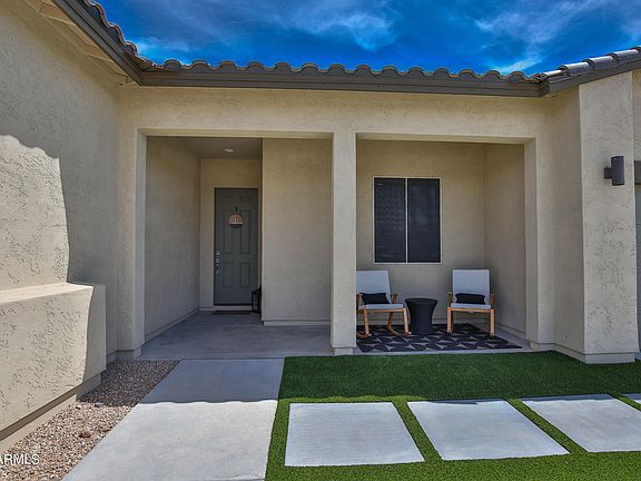 4th image of 23123 E VIA DEL SOL --