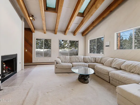353 Sherwood Dr, Stateline, NV 89449