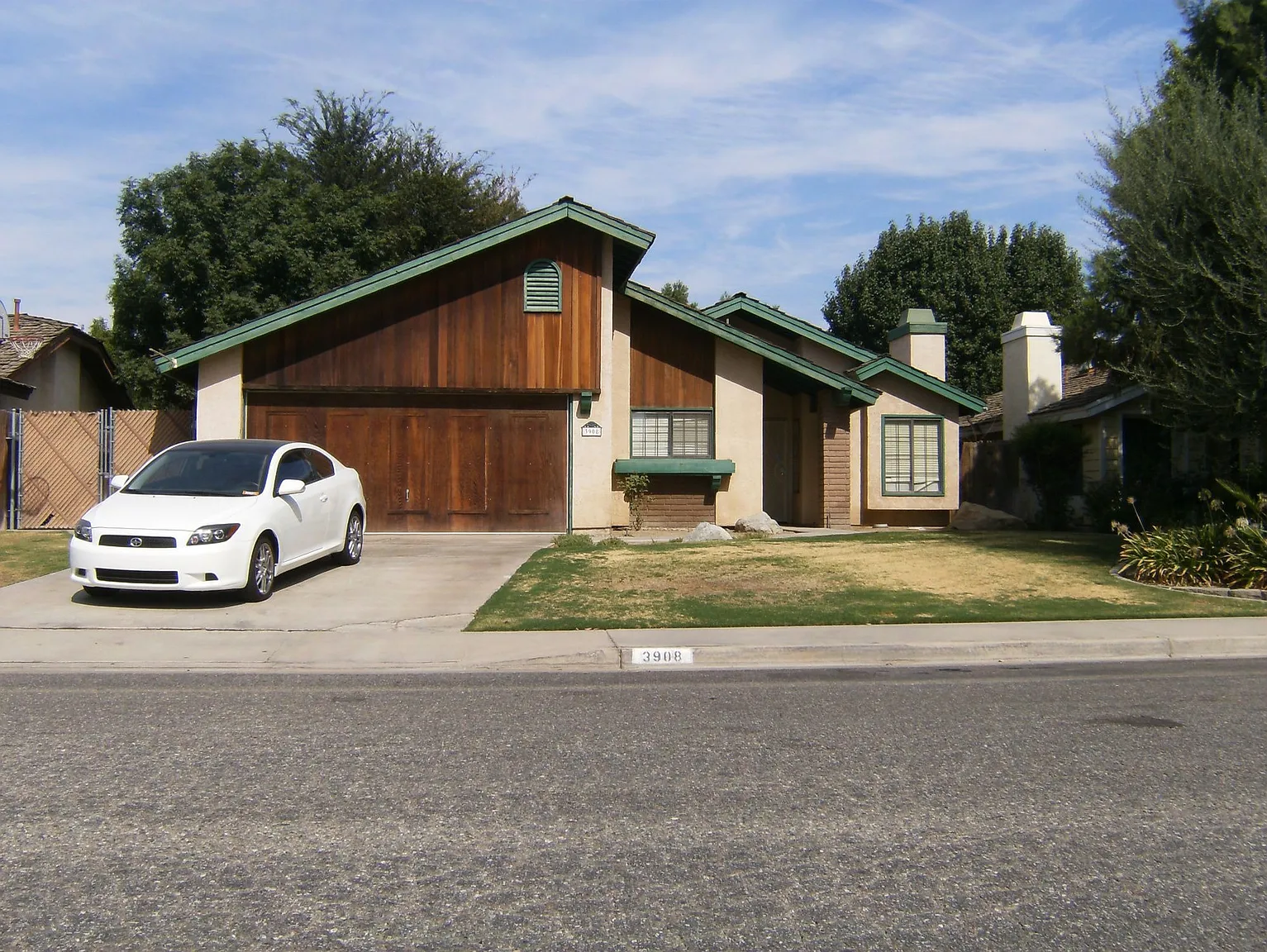 3908 Jerome Way photo 1