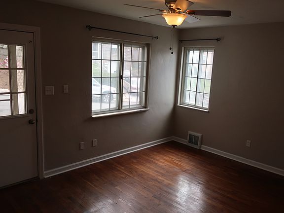 3rd image of 3328 Shadyway Dr