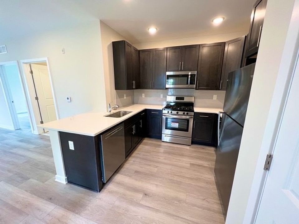 1st image of 292 Central Ave #104