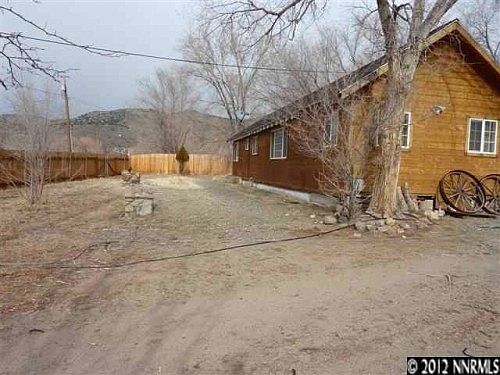3rd image of 2819 Henning Ln