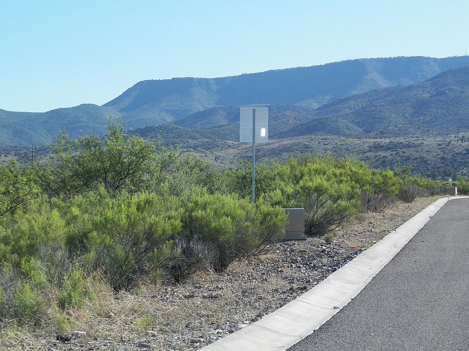 1st image of 551 N Skyline Boulevard