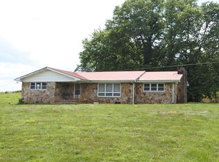 150 Lisa Ln, Livingston, TN 38570