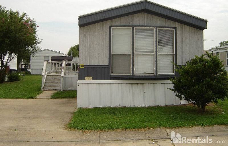 1st image of 684 Jock Ln