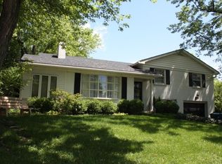 813 Raven Rd, Lexington, KY 40502