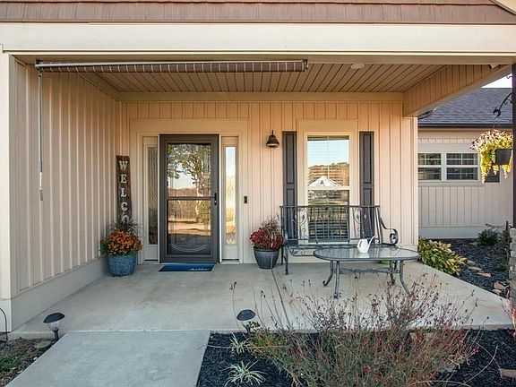 4th image of 190 Crooked Creek Dr