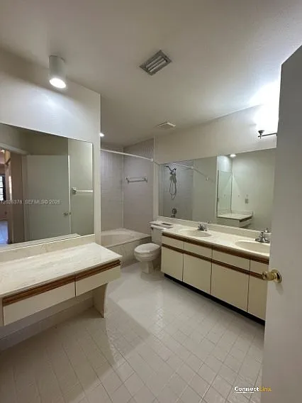 3176 Arbor Ln — Photo 6