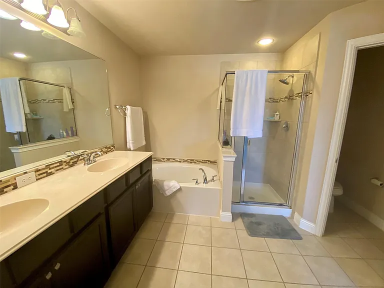 432 Hunt Dr — Photo 13