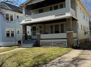 2030 Chesterland Ave, Lakewood, OH 44107