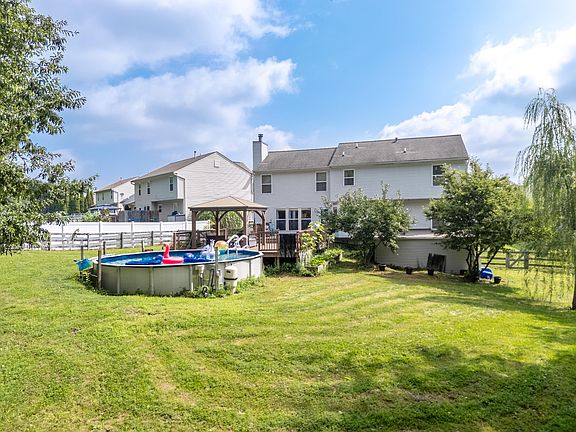 5th image of 10115 Golden Pond Dr