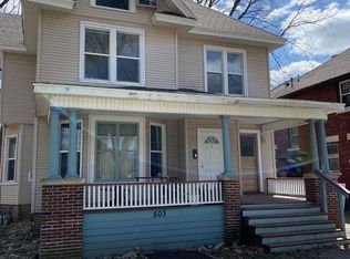 503 W Green St APT 2, Champaign, IL