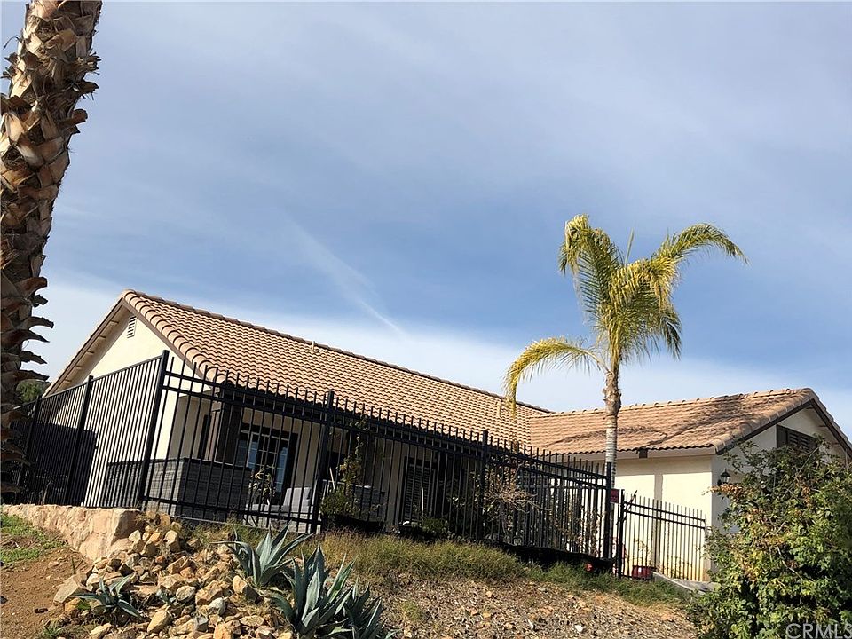 2nd image of 28705 Eridanus Dr