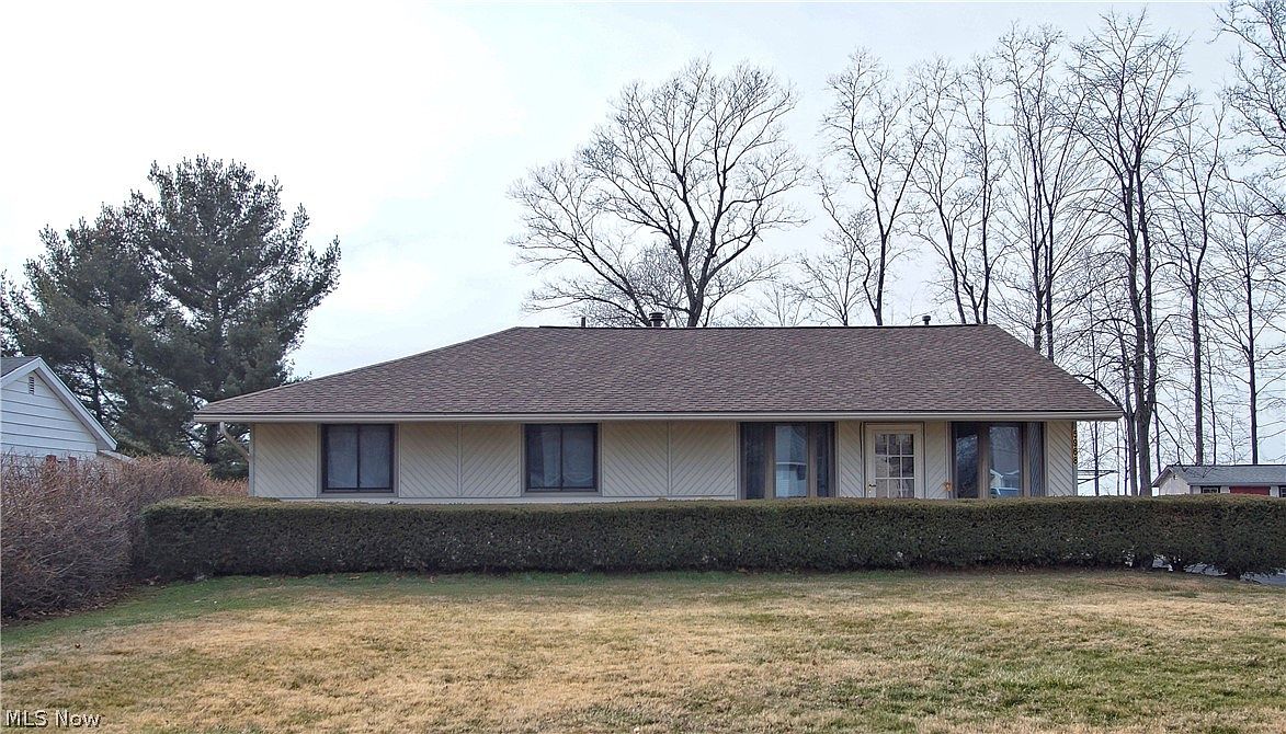 5968 Thunderbird Dr, Mentor On The Lake, OH 44060 | Zillow