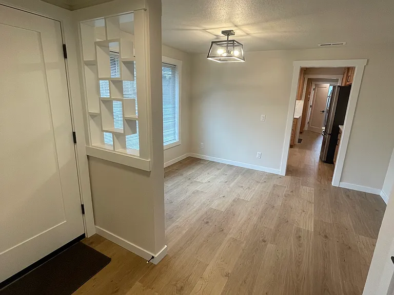 177 Harvey Ave — Photo 16
