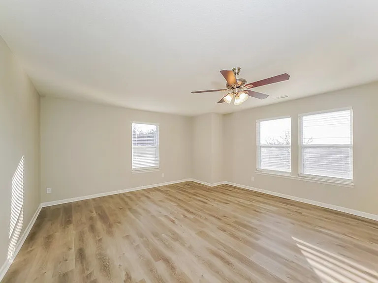 333 Sunburst Ln — Photo 10