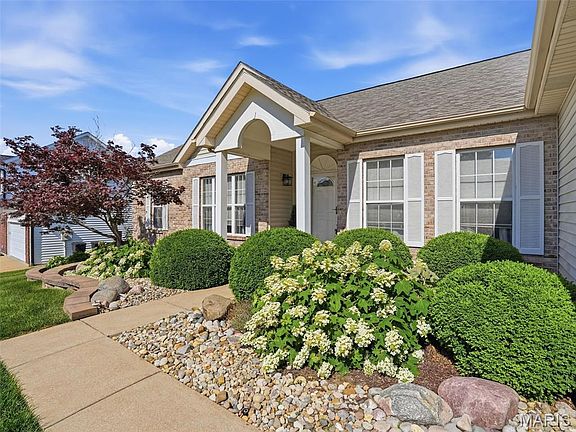 3rd image of 6632 Towne Woods Dr