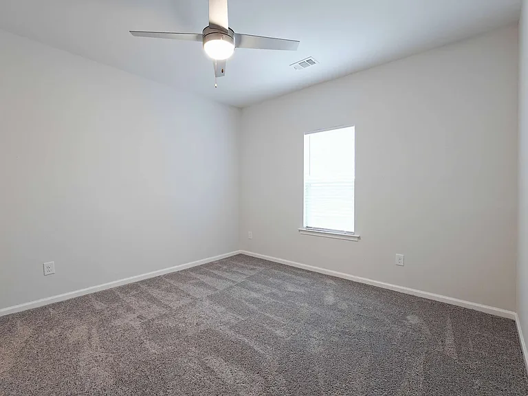 Meadows of Graham Apartments — Photo 36
