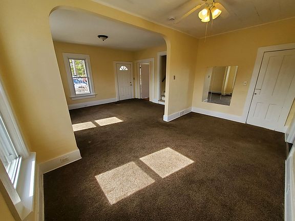 3rd image of 115 N Longwood St #L