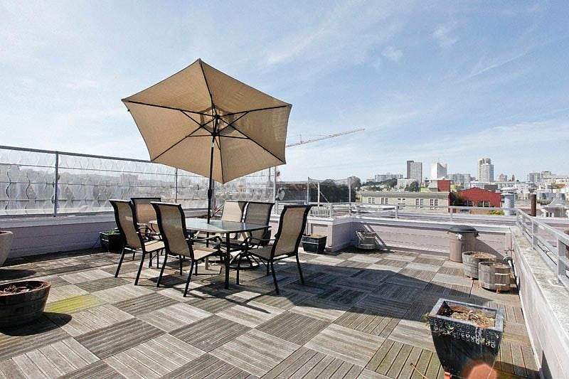 Private Rooftop Deck