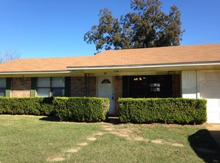 116 Edna Dr, Palestine, TX 75803