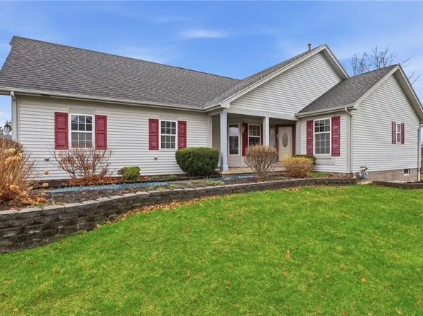 106 Cranbrook Ter, Webster, NY 14580