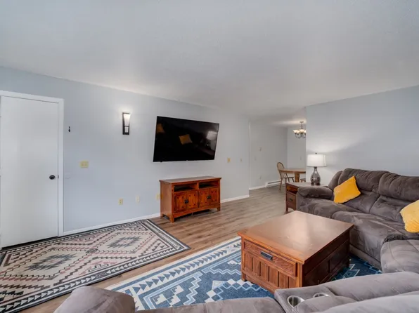 New Richmond Townhomes, 1397-1413-1415 E7a54e6c7 #E7a54e6c7, New Richmond, WI 54017