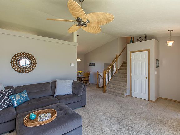 5th image of 18925 E Riverwalk Ln