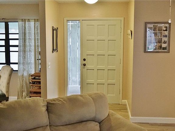 4th image of 4110 Hollowtrail Dr