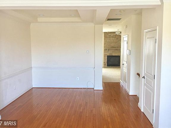 4th image of 803 Gamber Ct