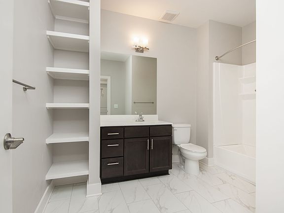 Built-in Shelves