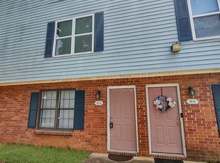 3034 Destin Cir, Snellville, GA 30078