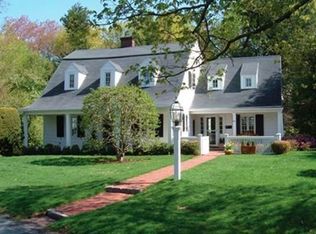 5 Tappan Rd, Wellesley, MA 02482