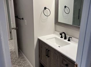 25 Rondout Hbr #25, Pt Ewen, NY 12466