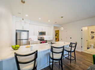 7307 Park Heights Ave #410, Pikesville, MD 21208