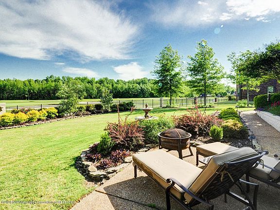 4th image of 6639 Moondance Dr