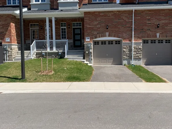 39 Farwell Ave, Wasaga Beach, ON L9Z 0H3