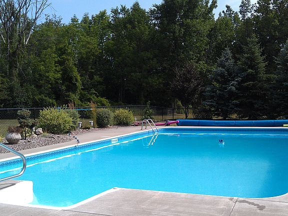 pool