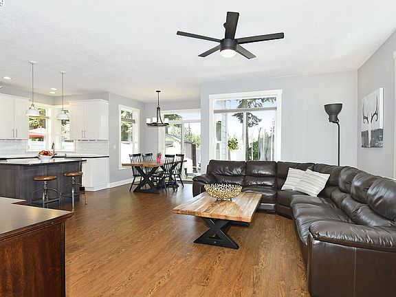 5th image of 5508 NE 54th St