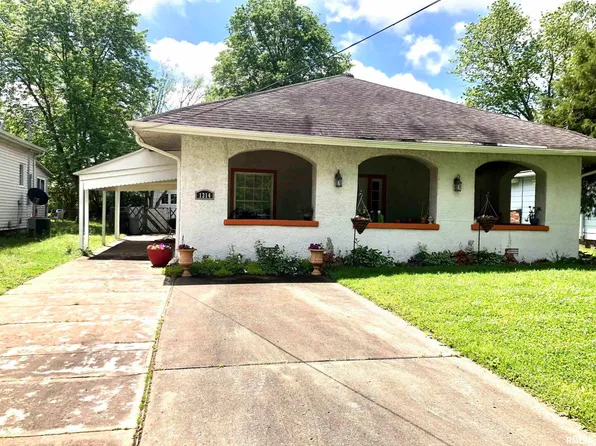 1314 W Monroe St, Herrin, IL 62948