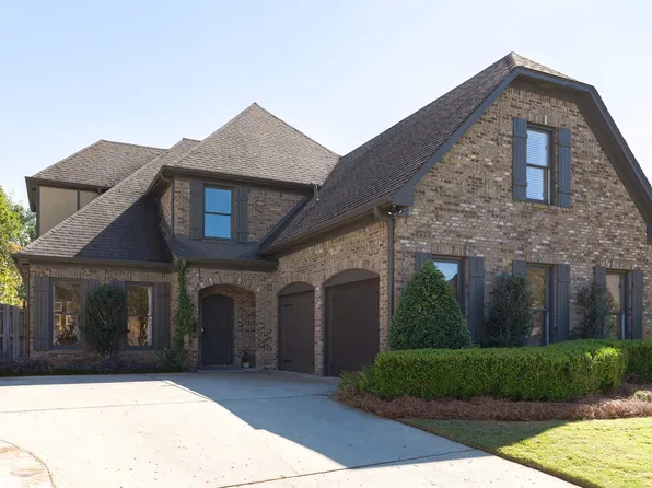 3722 Chalybe Walk, Hoover, AL 35226