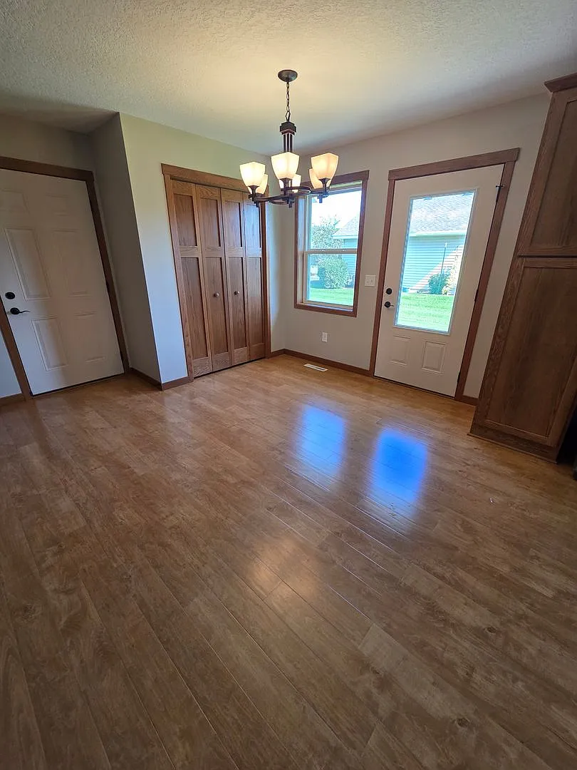 Gorgeous 55+ Community; Single-Level Living, 2bd/2ba Townhome — Photo 3