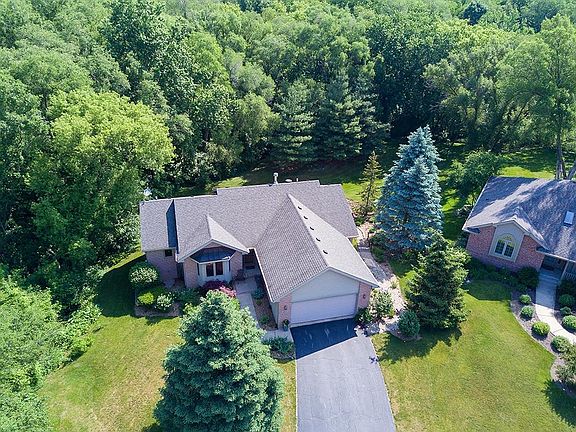 2nd image of 6648 Wellingham Cir