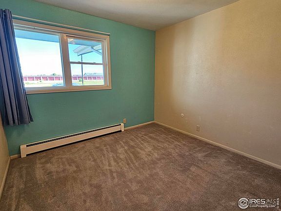5th image of 1021 Park St