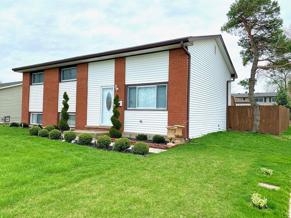 1st image of 47 E Schubert Ave