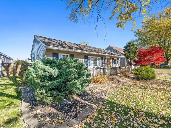 3131 Grant St, Lorain, OH 44052