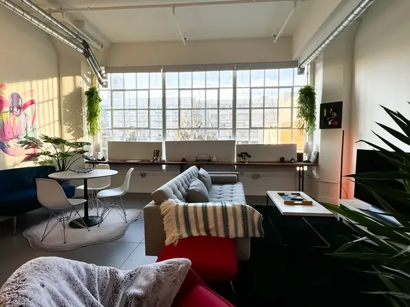 939 S Broadway, Los Angeles, CA