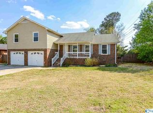 6621 Willow Springs Blvd NW, Huntsville, AL 35806